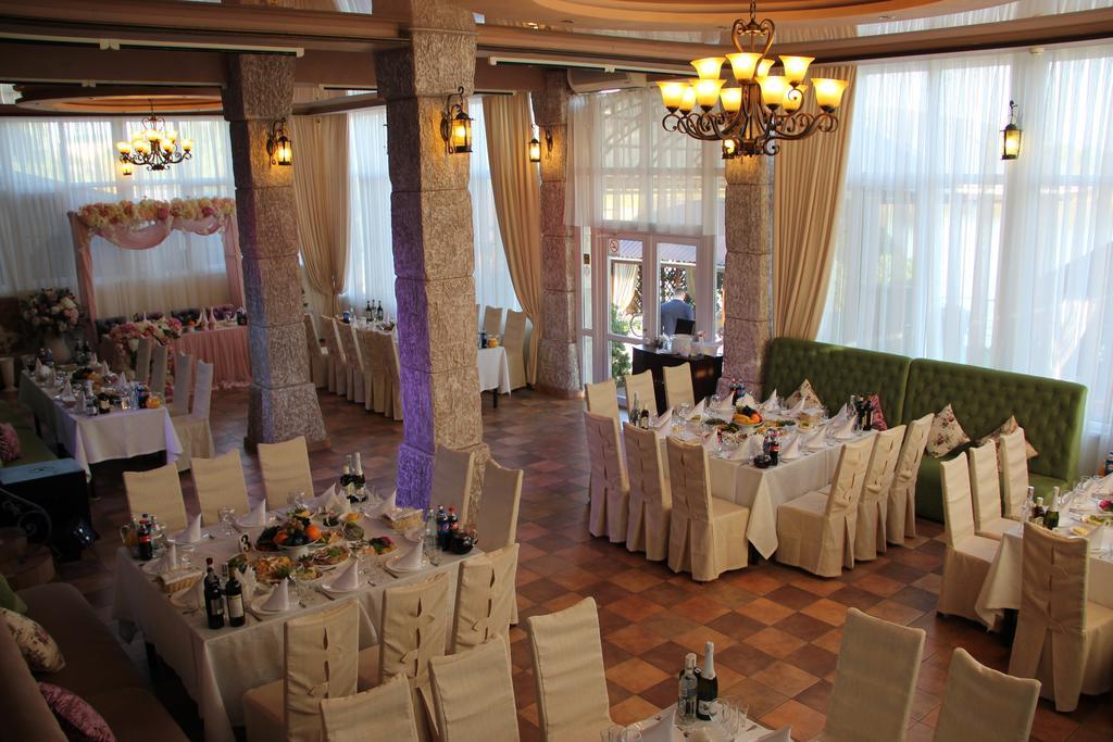 Romantic Hotel Krasnodar Eksteriør bilde
