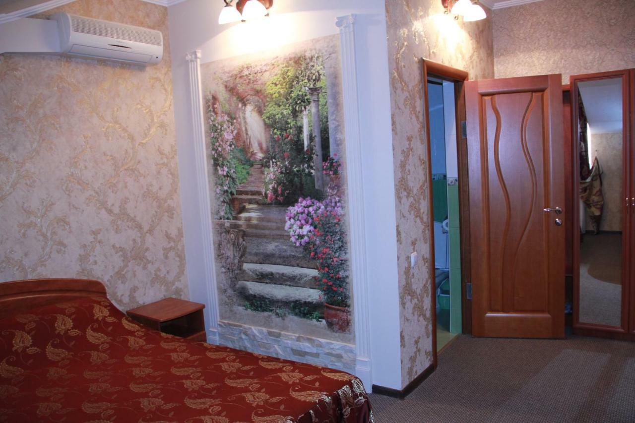 Romantic Hotel Krasnodar Eksteriør bilde